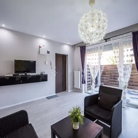 Pataya Apartment *